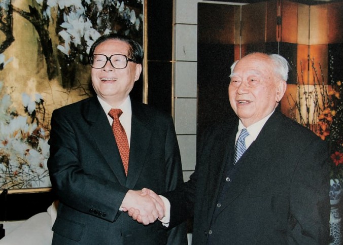 胡立教與江澤民在一起