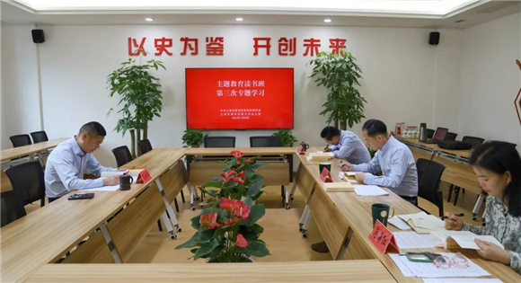 image001.jpg image001.jpg